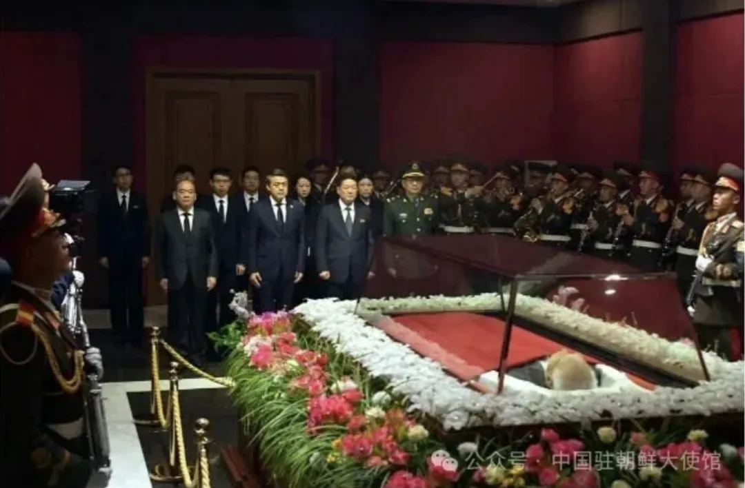 安信策略 中国驻朝鲜大使吊唁金永南逝世
